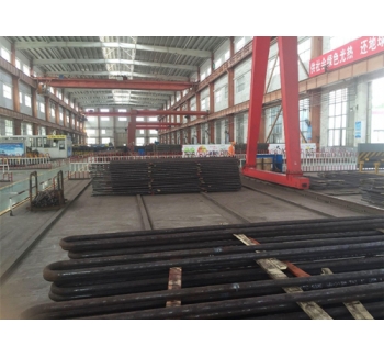 二期鍋爐水冷壁折焰角彎管，內(nèi)螺紋管Φ63.5×6.6min，材質(zhì)SA-210C