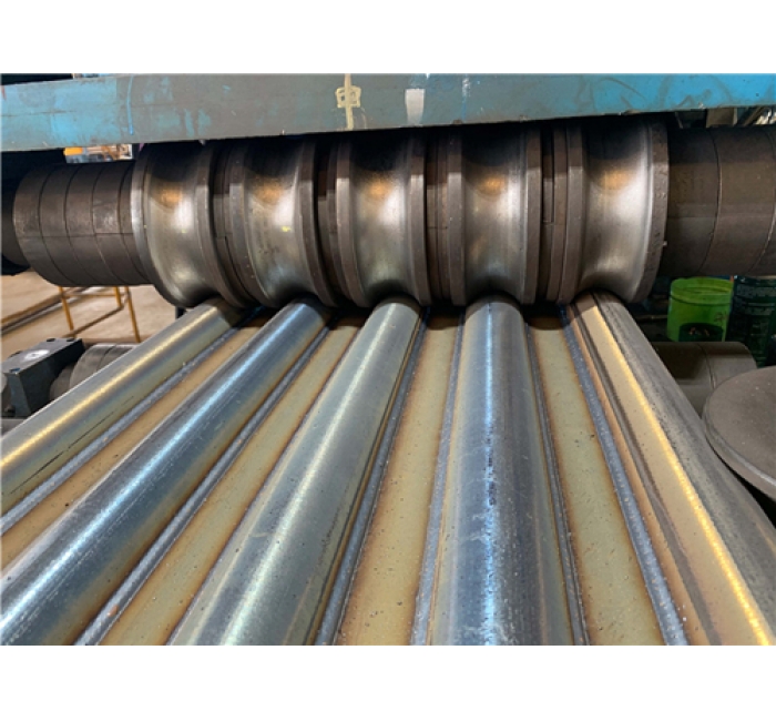 鰭片管-螺旋水冷壁管內(nèi)螺紋管（四頭），每排4根管，焊4根鰭片，管長(zhǎng)度不低于12米，且不能拼接。鰭片規(guī)格：8×16材質(zhì)：15CrMoG 巴威鍋爐廠(chǎng)設(shè)備配套產(chǎn)品使用(寶鋼、常寶、盛德) Φ32×6 SA-213T12